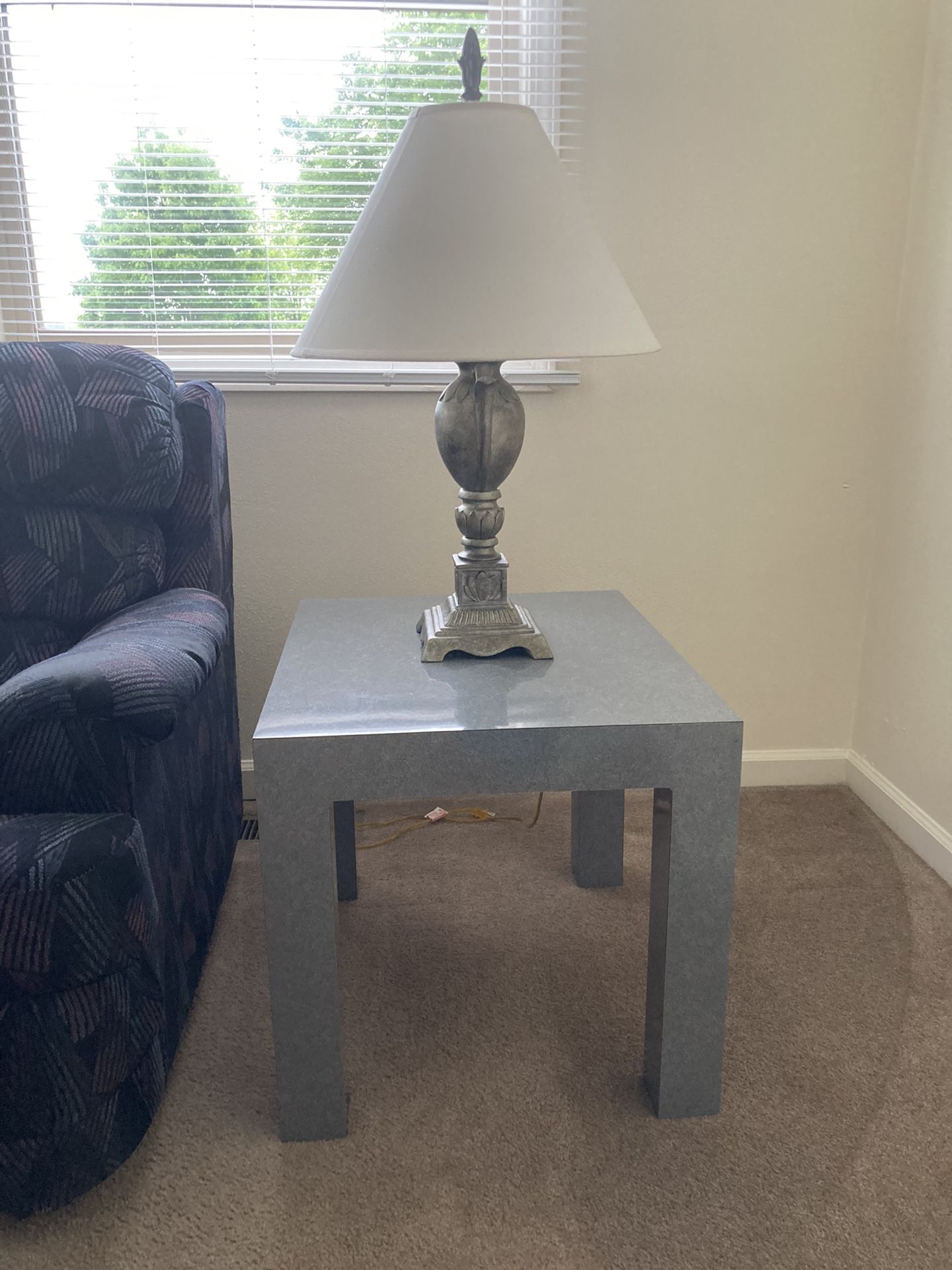COFFEE TABLE, END TABLE, & LAMPS SET