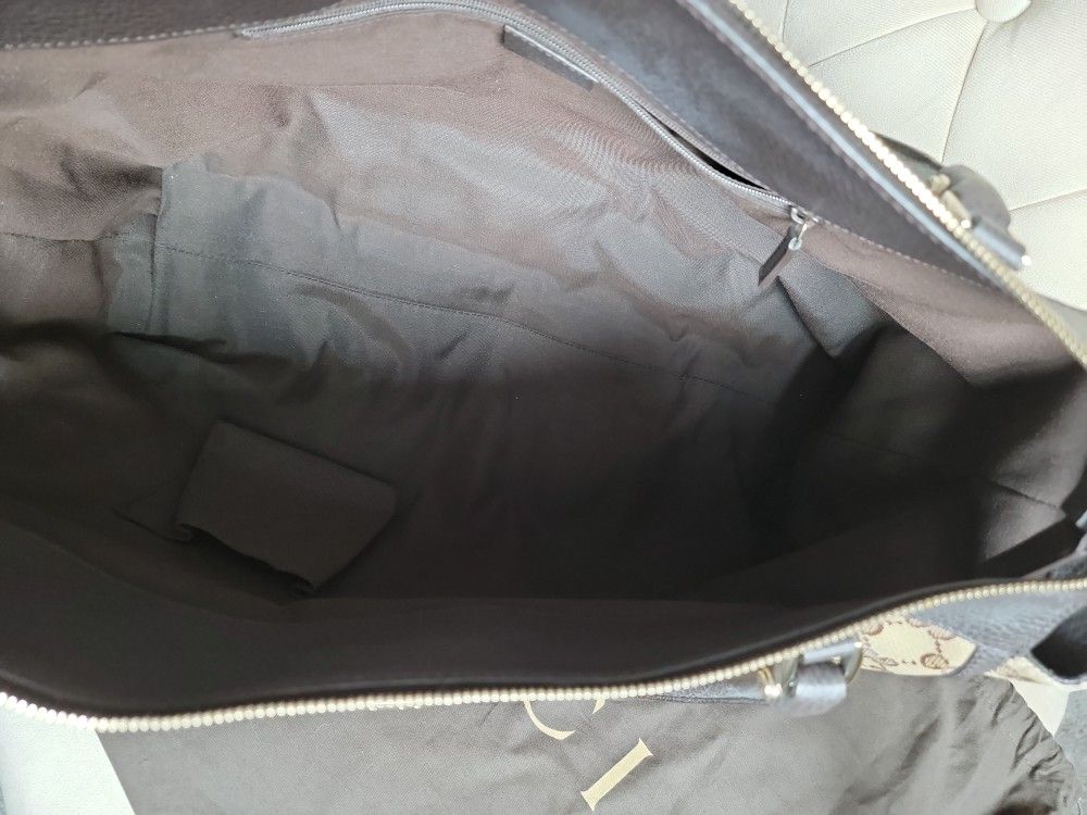 Authentic GUCCI Tote/Shoulder Bag