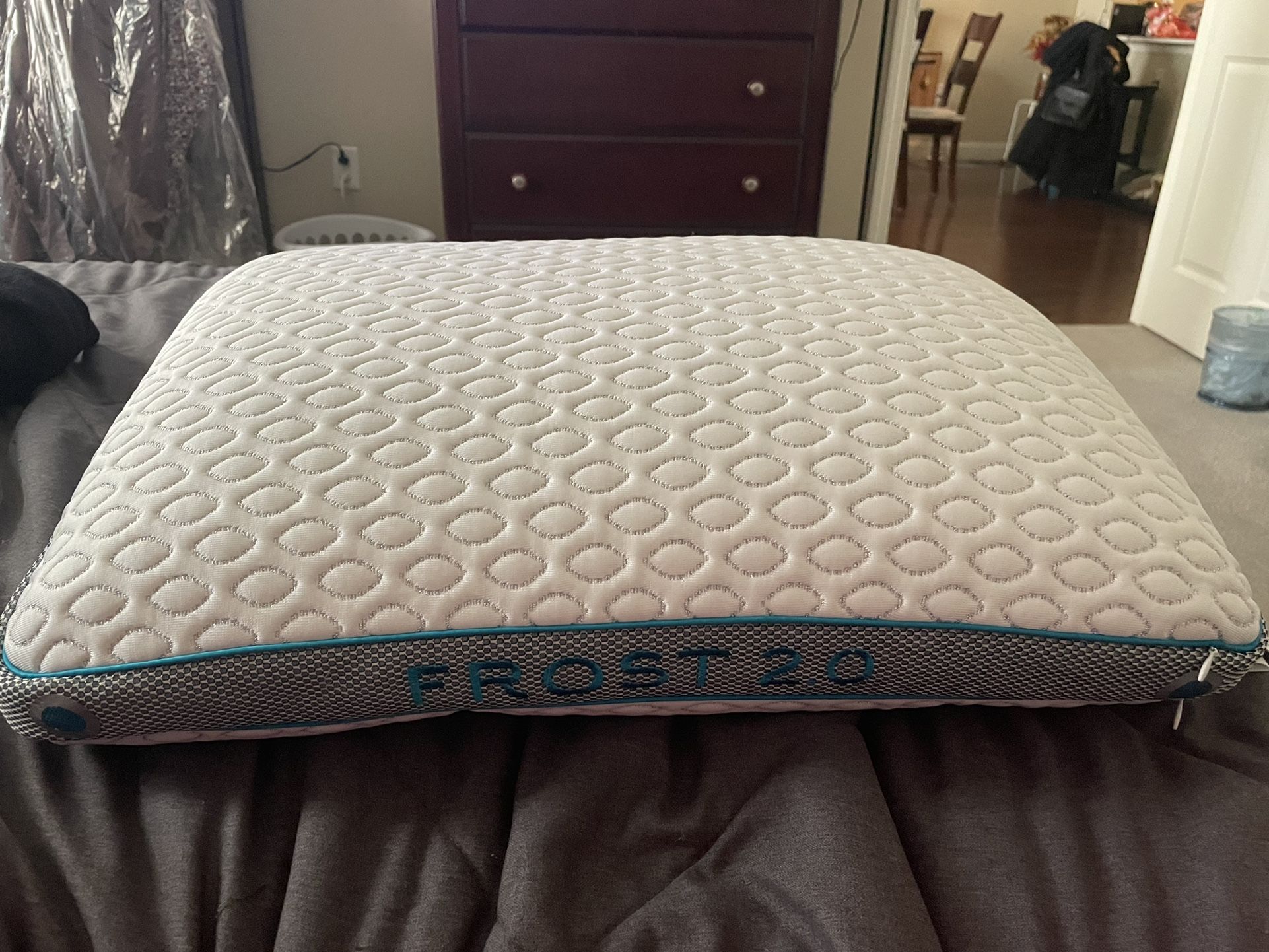 Cooling Pillow, Brand New