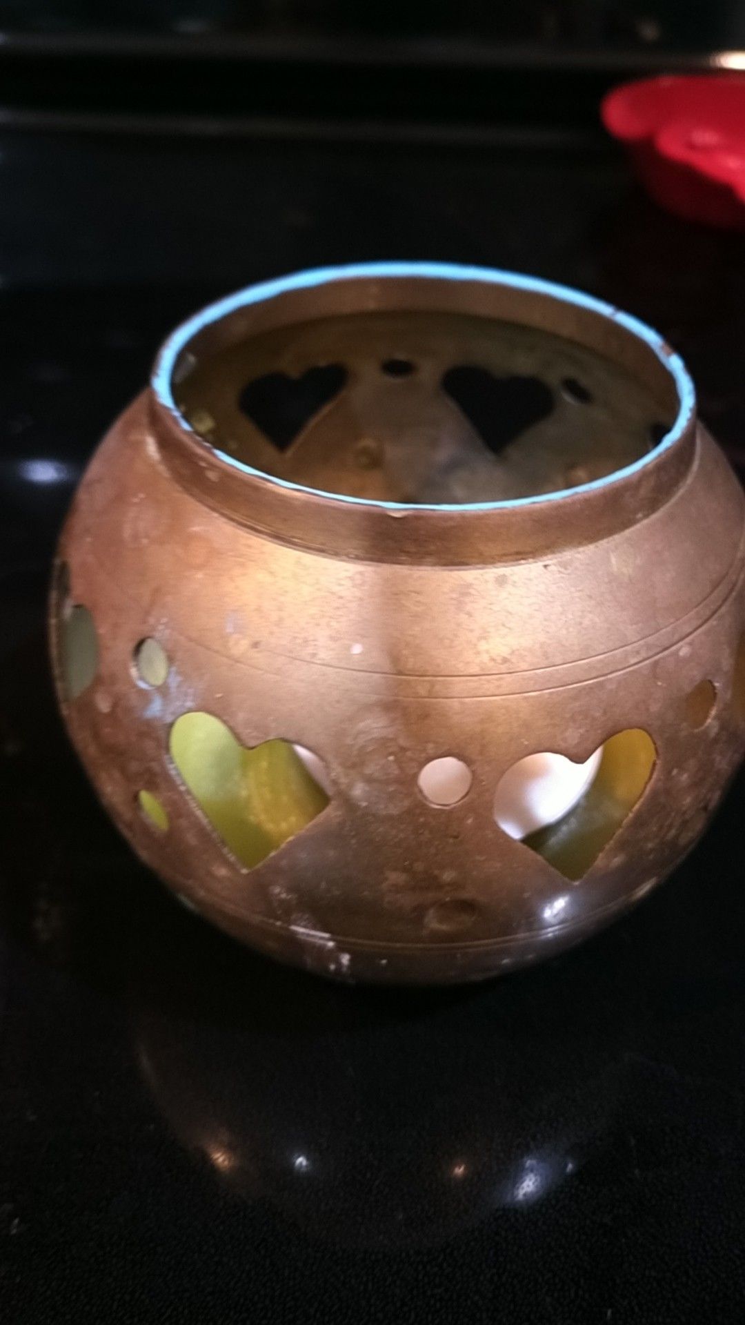 Votive/ candle holder