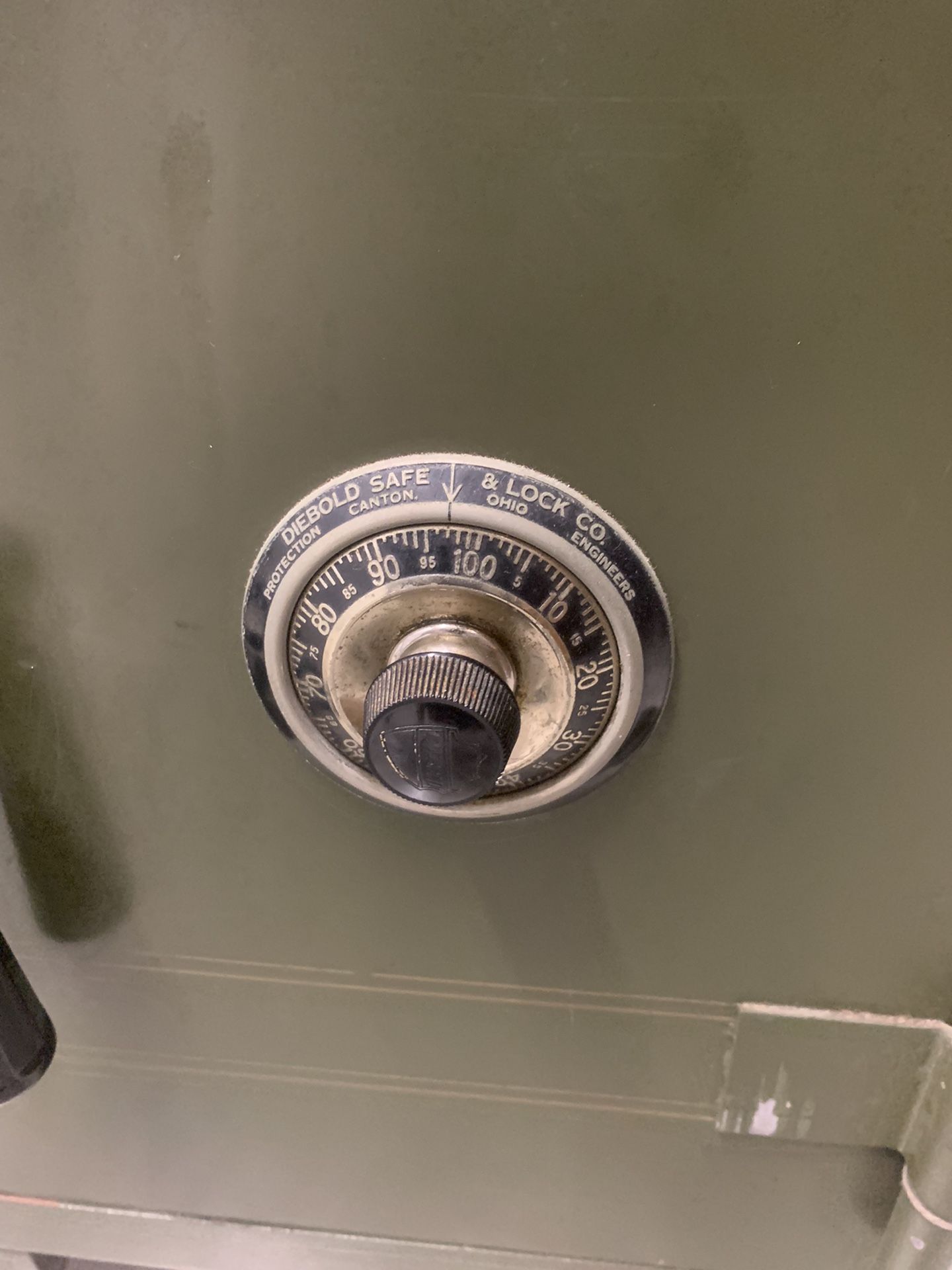 Antique Safe Fire Proof !!!