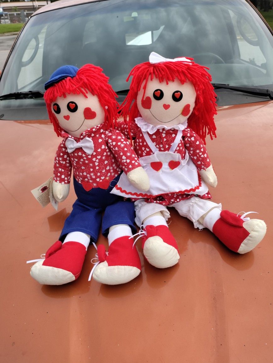 raggedy ann & andy Sining Dolls sining i got you babe by sonny & cher