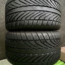 285/35/19 Goodyear F1  2 Tires Thumbnail