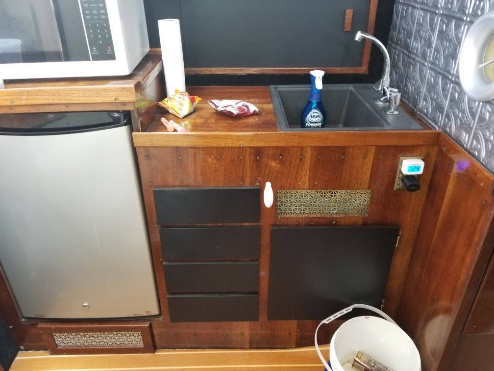 1977 Stamas Sport Fishing Boat 32