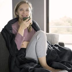 ONME Fleece Blanket Twin Size,Dark Grey, Soft Cozy Microfiber Flannel Blankets  Thumbnail