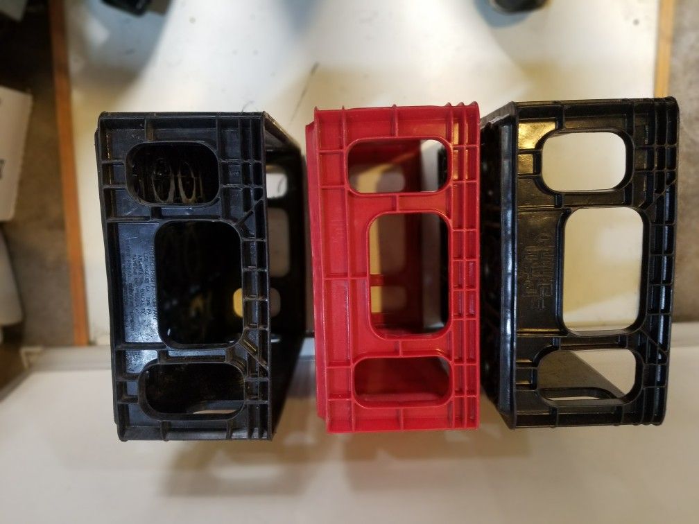 4 CONTAINER ALL FOR $6