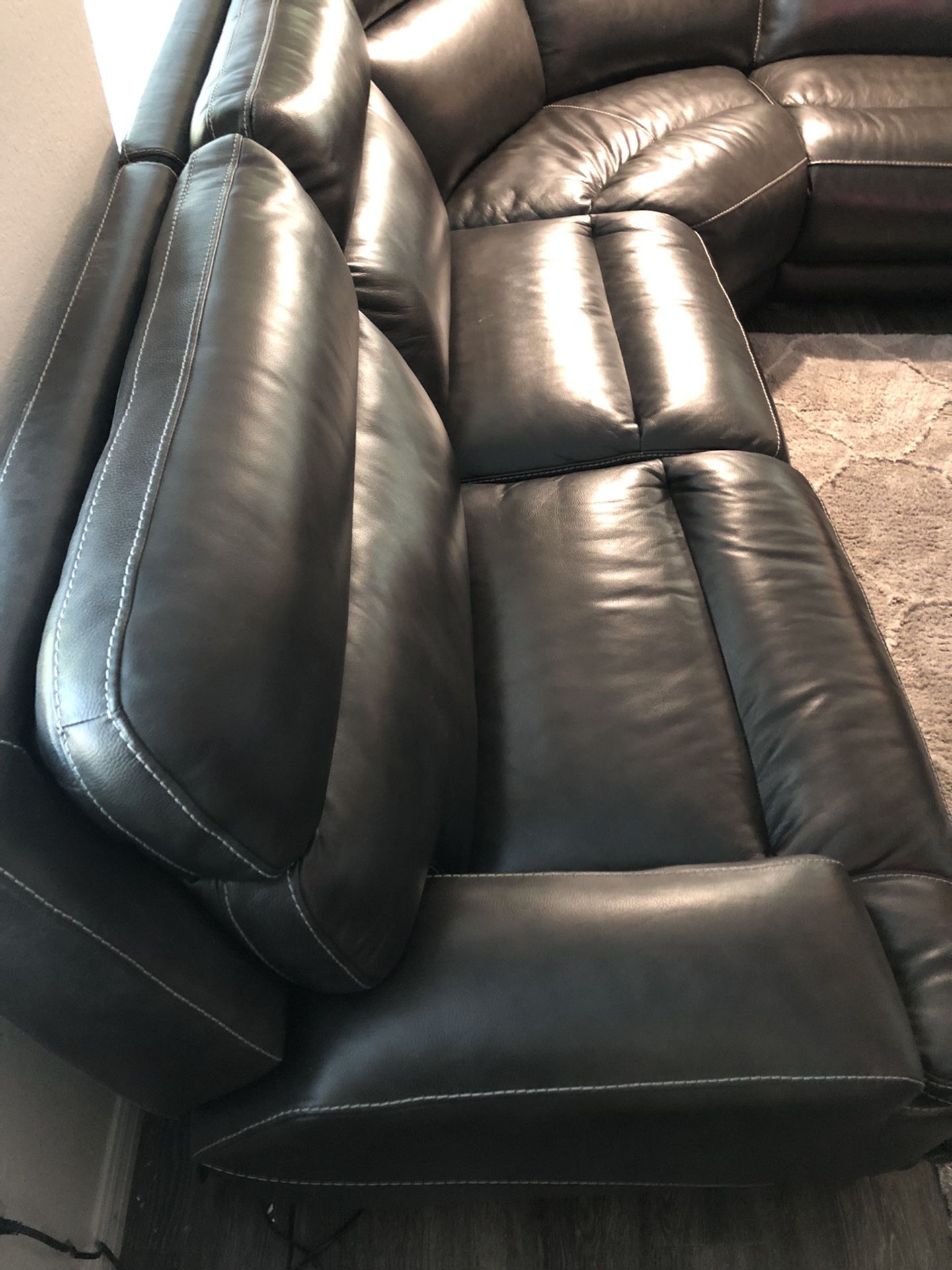 Ty Gable Pewter Leather Couch (6) Pieces Total