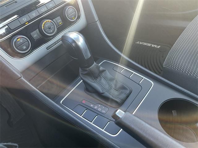 2017 Volkswagen Passat