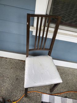 2 Chair And Small Table Thumbnail