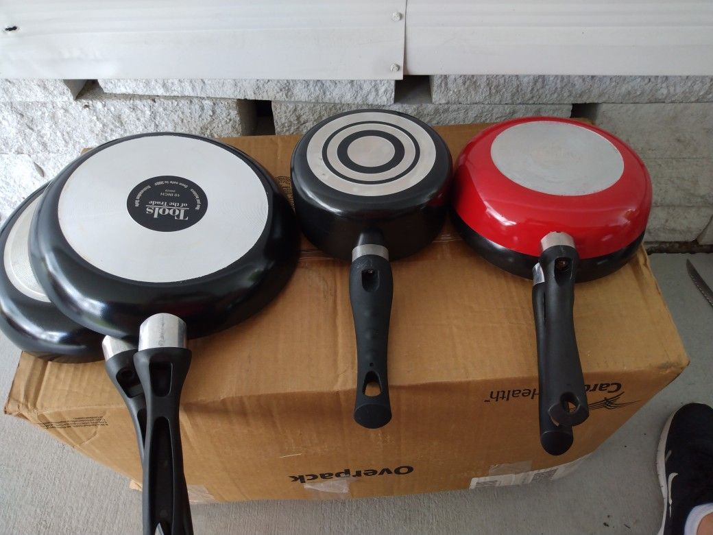 Variety Of Different Size Pans