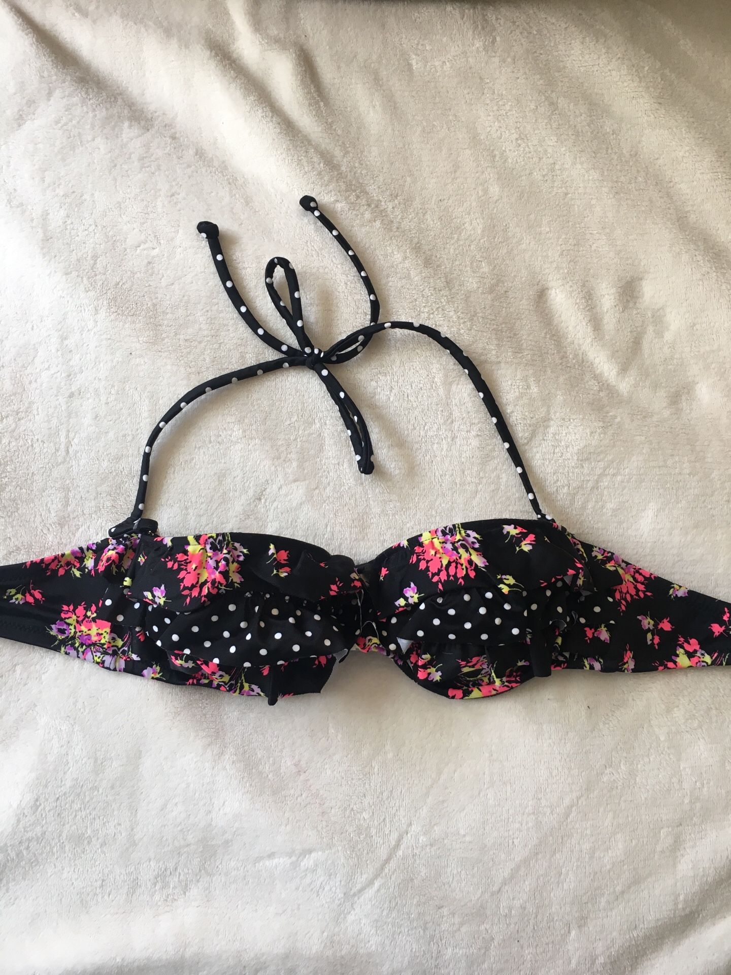 Victoria’s Secret Swim Bikini Top