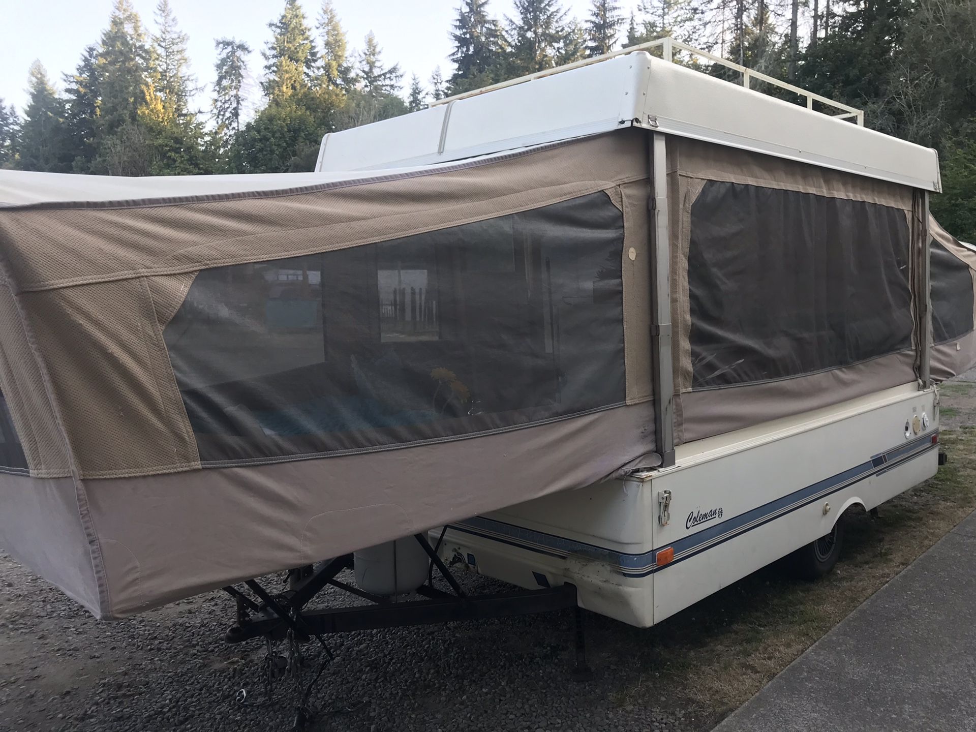 1988 Coleman Shenandoah Popup Tent Trailer for Sale in Olympia, WA