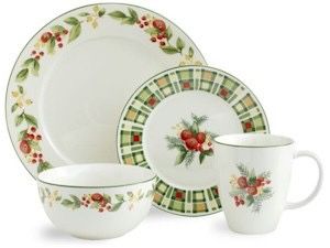 Pfaltzgraff Berry Garland Christmas Dish Set- serves8