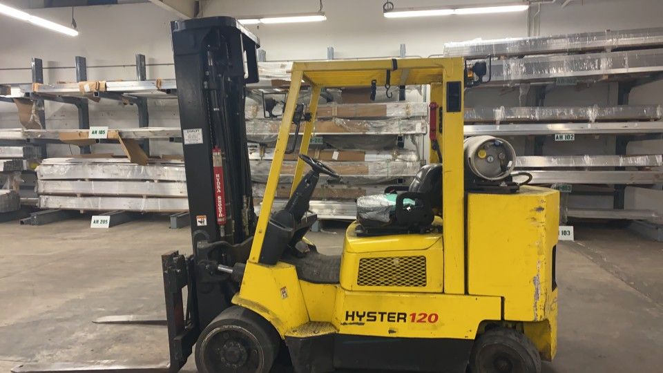 Hyster120 Boxcar Forklift 12,000lb