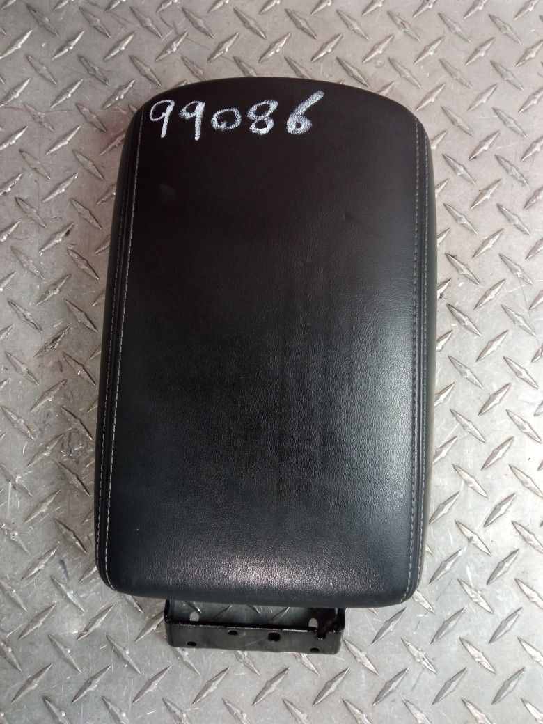Armrest For 2017 Infiniti Q50 Stock 99086