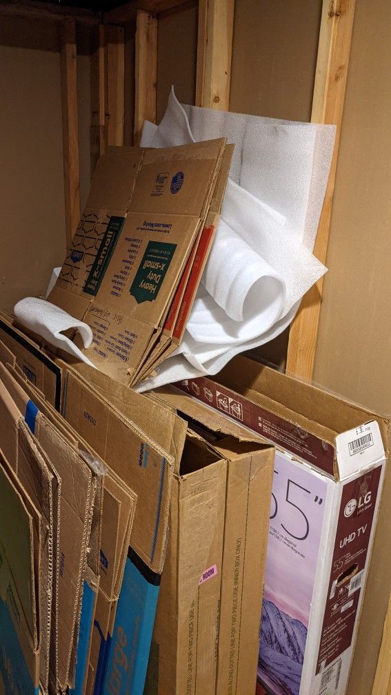 Used Moving Boxes And Packaging Material