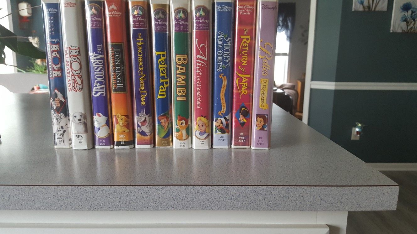 ELEVEN WALTDISNEY VHS