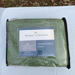 NEW Beautiful Soft Full/Queen Lime Green Microfleece Blanket Thumbnail