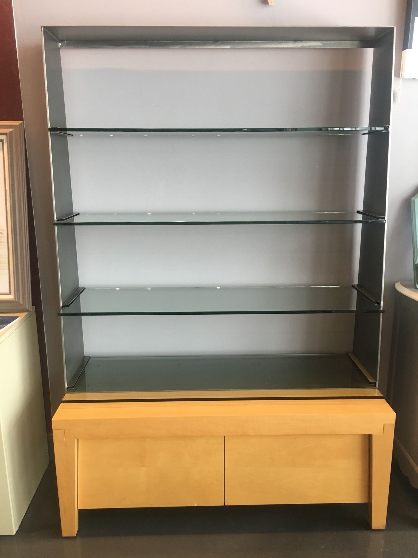 Display shelves for Sale in Tampa, FL OfferUp
