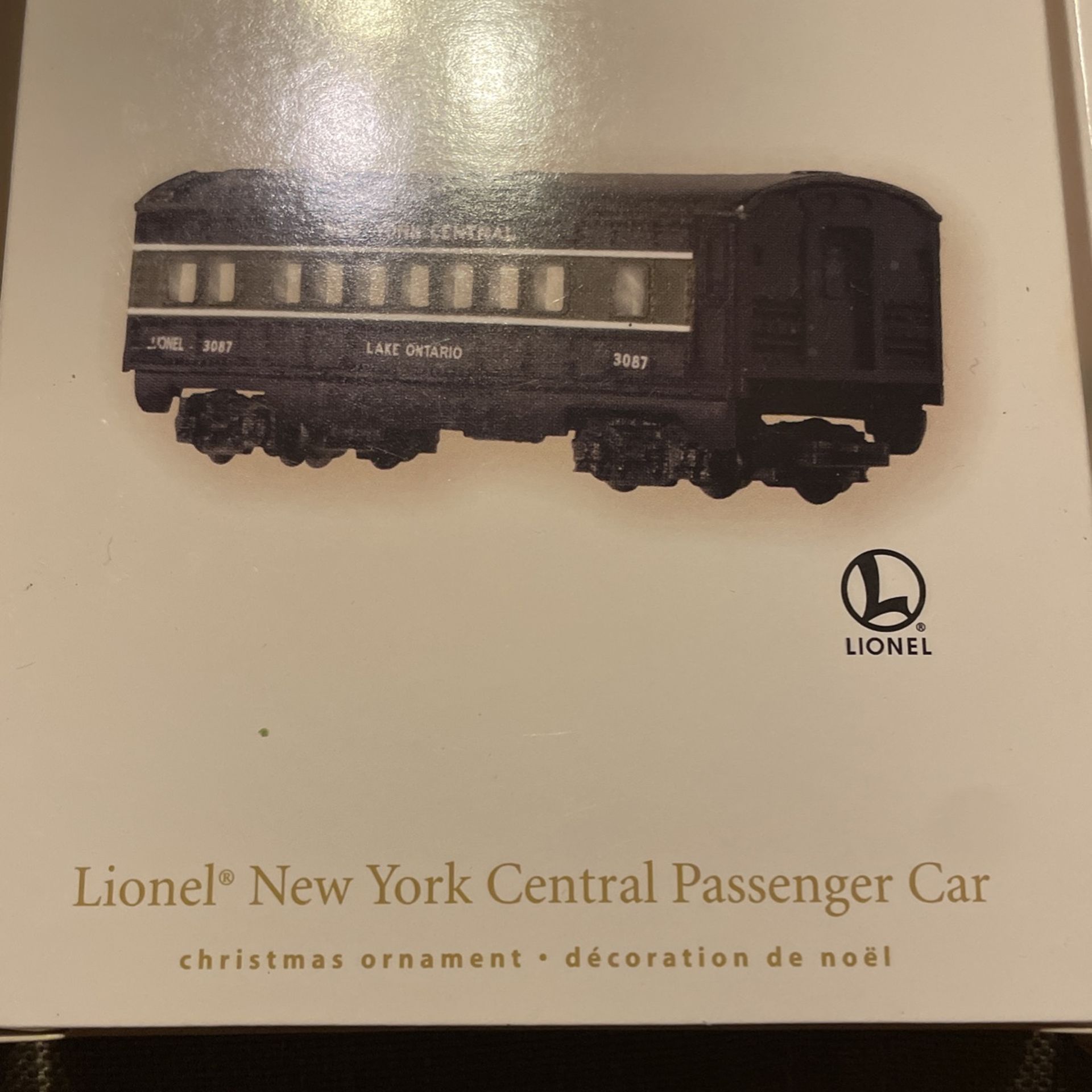 Lionel New York Hallmark Ornament Set