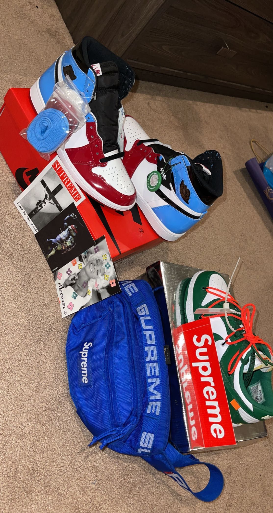 Sneaker Heads Only
