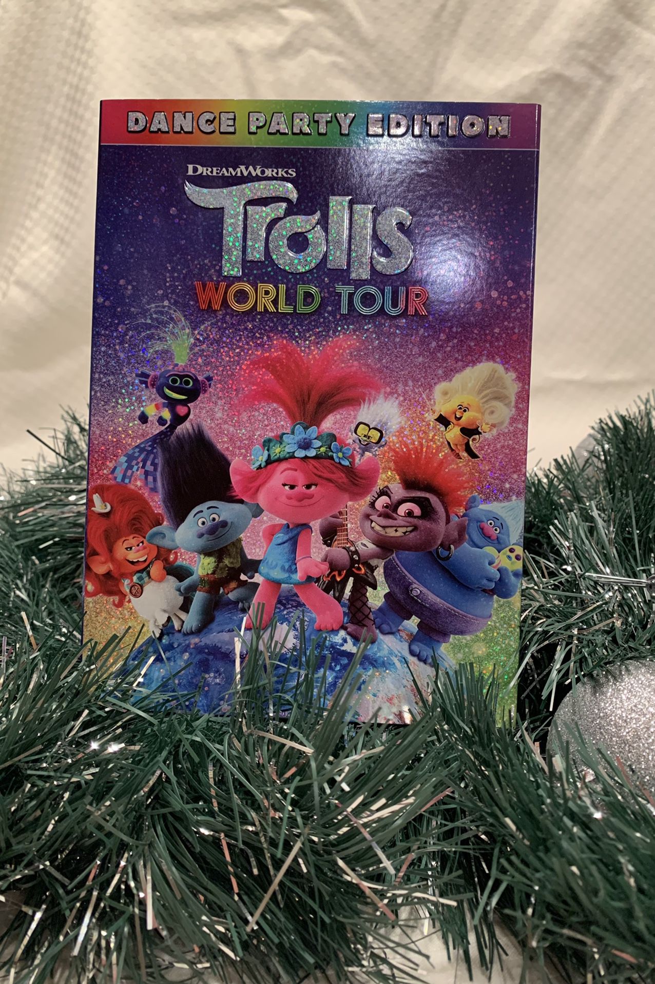 New Trolls World Tour DVD 
