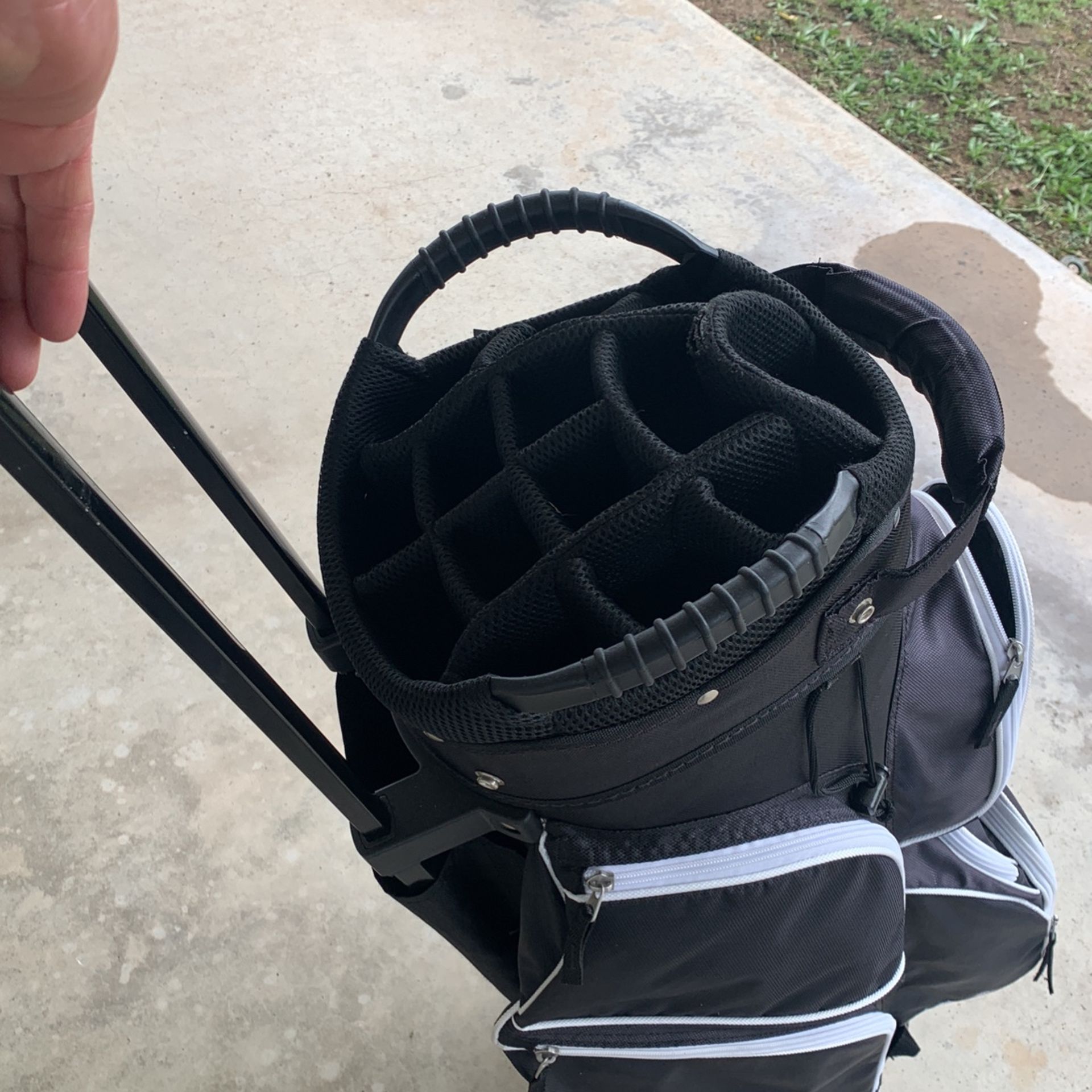 Cart 2 Cart Golf Bag On Wheels Brand New