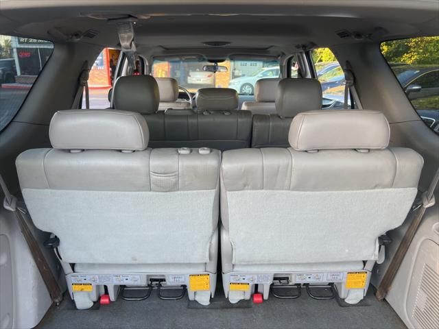 2005 Toyota Sequoia