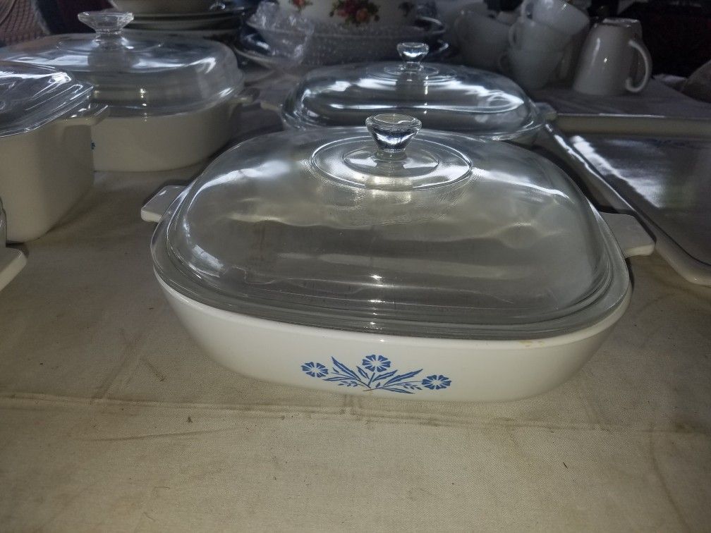 Vintage Corningware classic Blue Cornflower baking dishes 13 pcs see last photo for list of included A82Z081