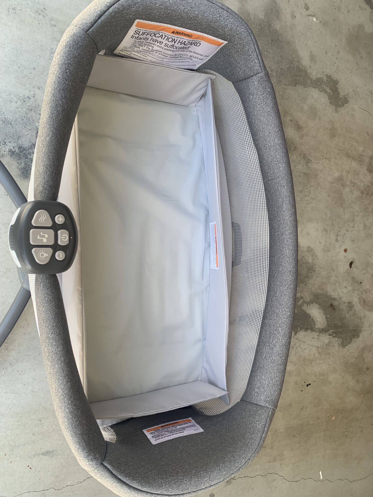 Chicco close to you 3-in-1 bedside bassinet