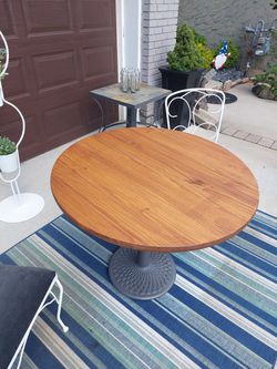 Dinette Table And Chairs  Thumbnail