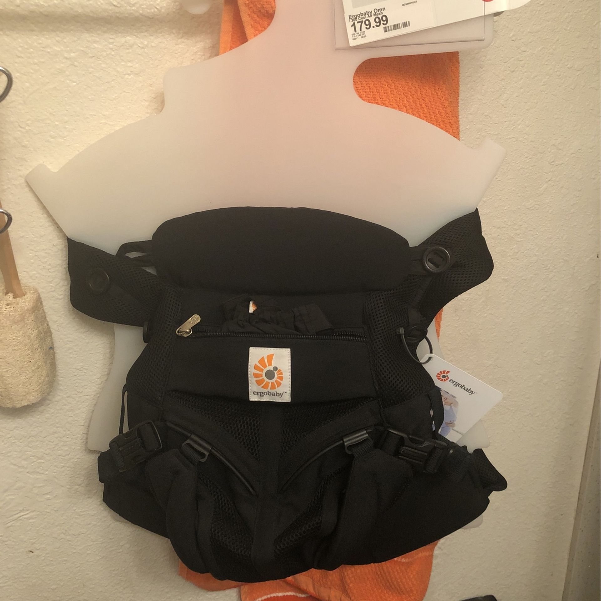 Ergobaby Omni Cool Air Mesh All In One Carrier .