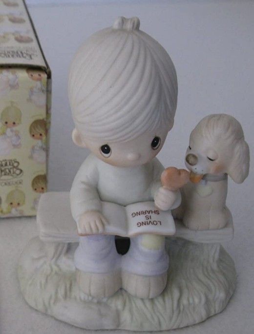 Precious Moments Figurine - Loving Is Sharing - Boy #E-3110B