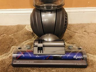 Dyson DC 65 vacuum cleaner Thumbnail