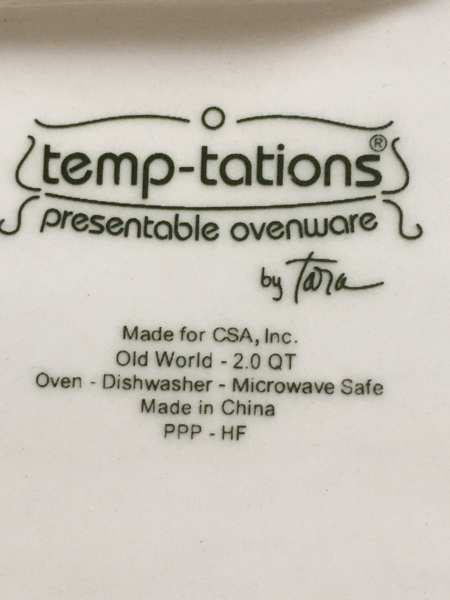 Temptations Old World Black drink dispenser & square baker