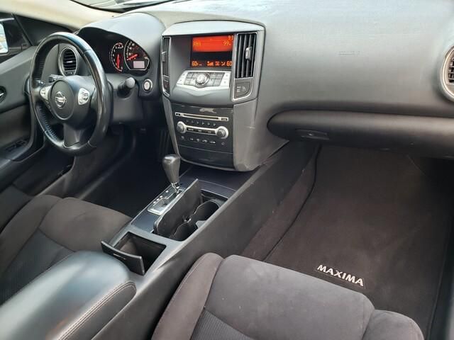 2012 Nissan Maxima
