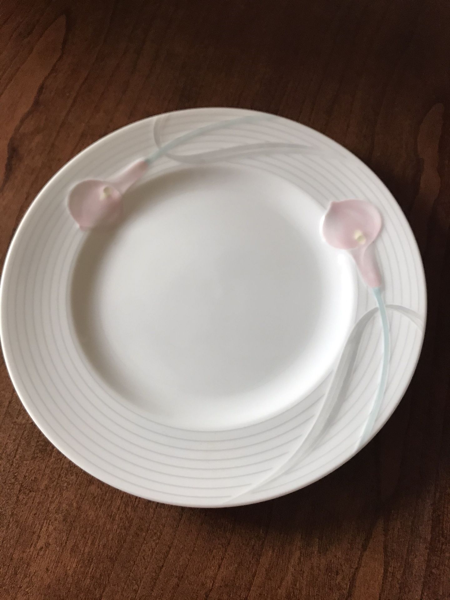 Mikasa “Serenade Pink” Fine China