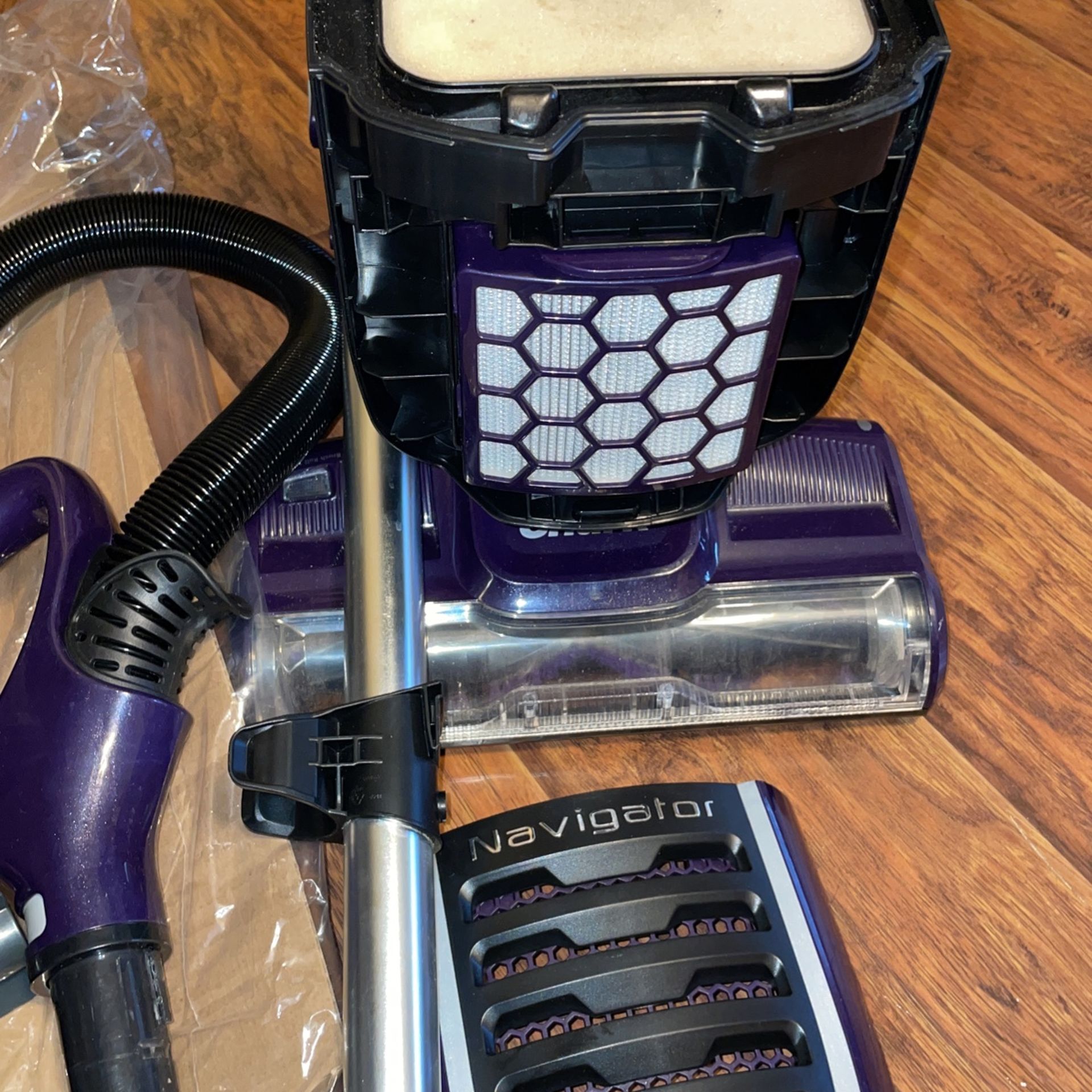 Shark Vacuum Hardfloor N Carpet