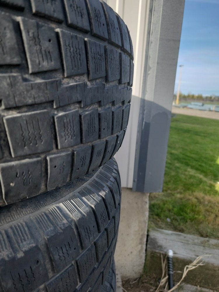 Tundra Rims And Tires Studded