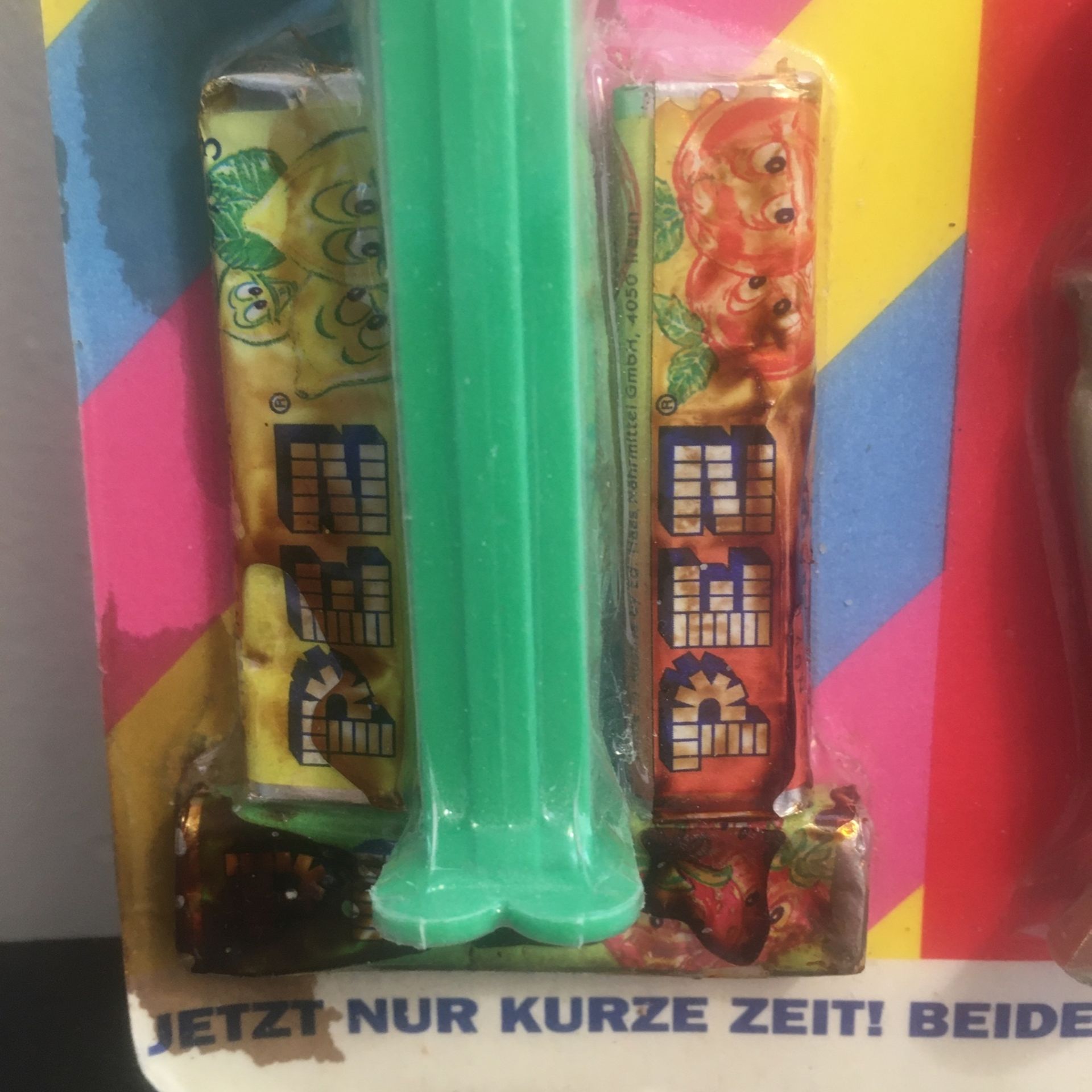 PEZ BODY PARTS ( BARNEY RUBBLE)
