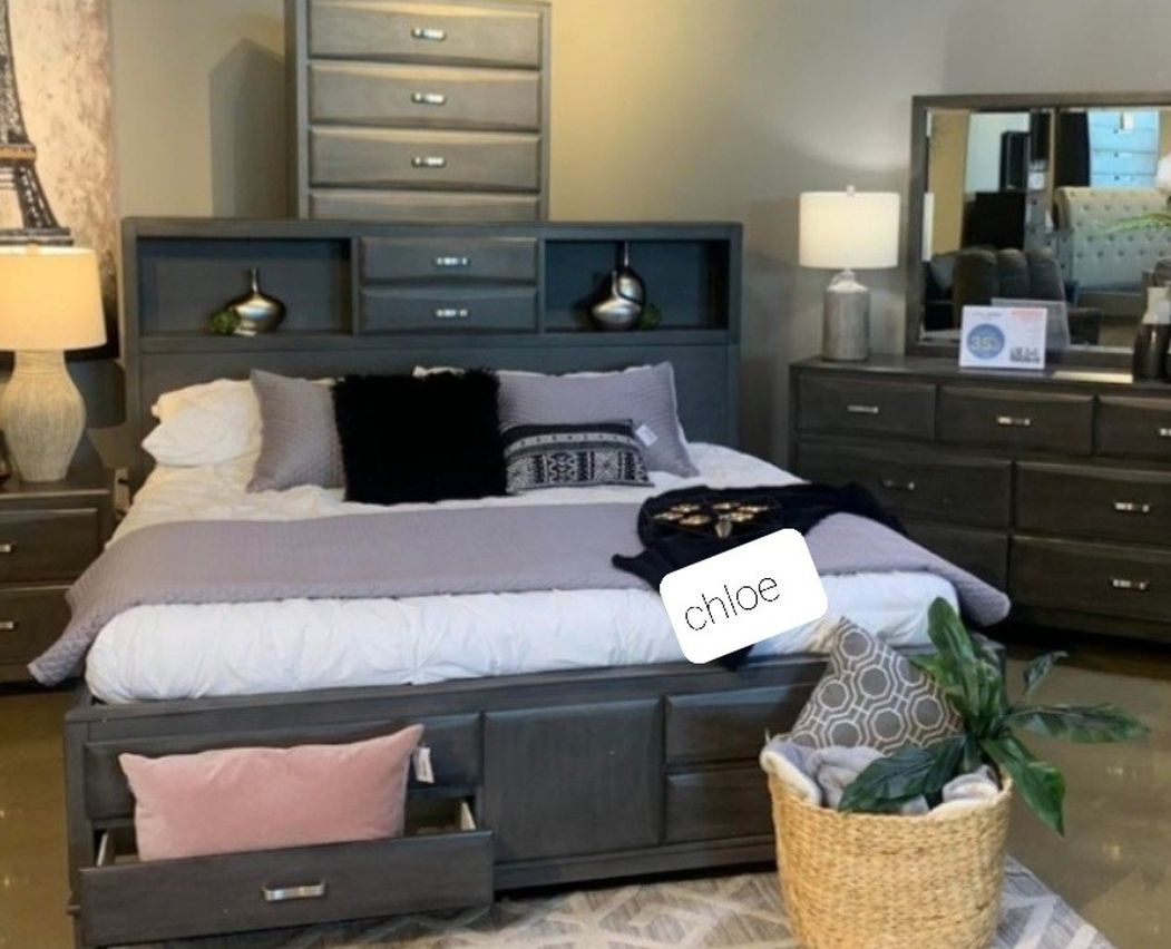 
🔺️FREE delivery  available ◇ queen or king bed frame dresser nightstand chest mattress options 🗻 $39 down  Ctbr Gray Storage Platform Bedroom Set 