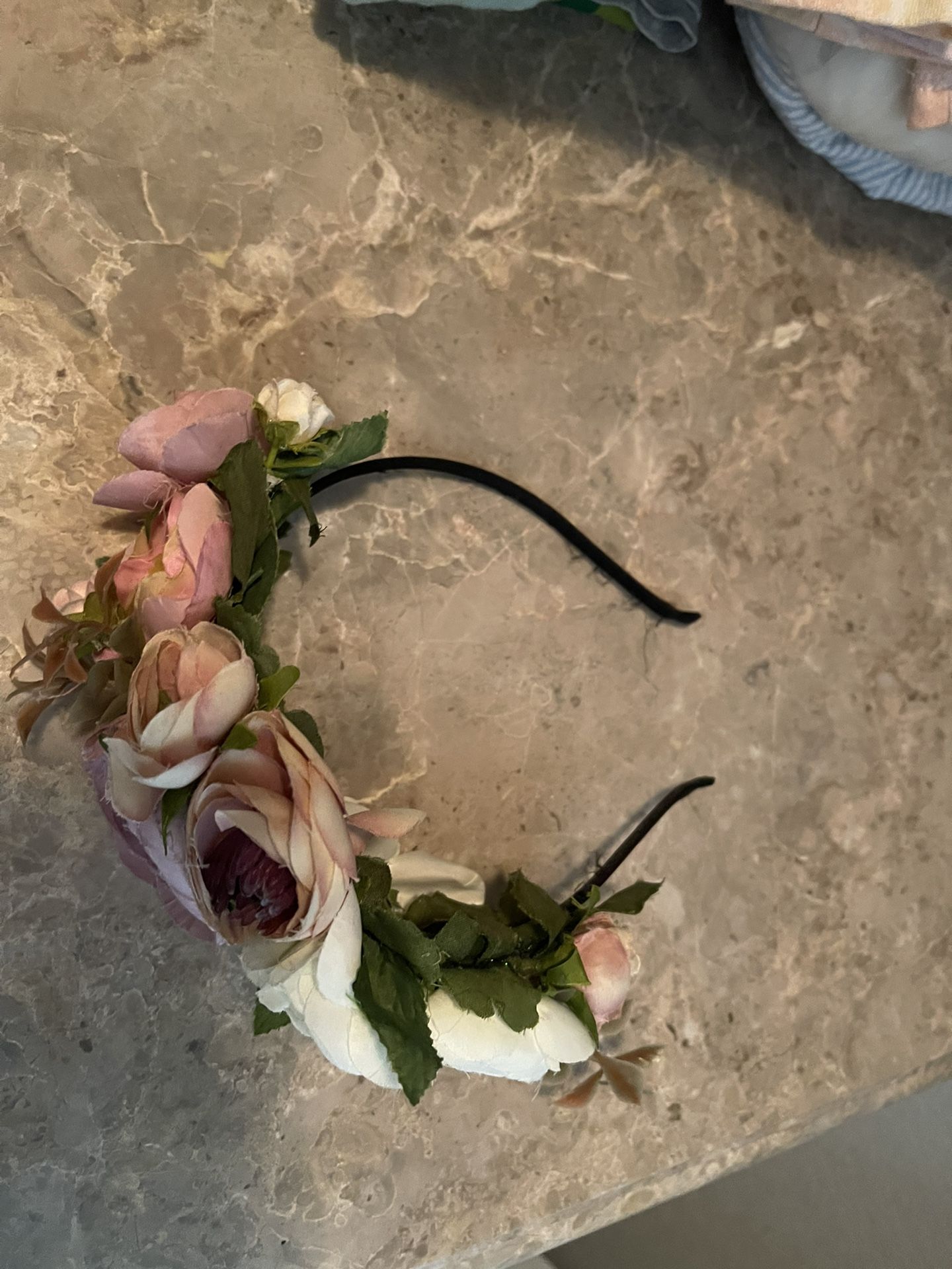 Wedding Dress 、crown
