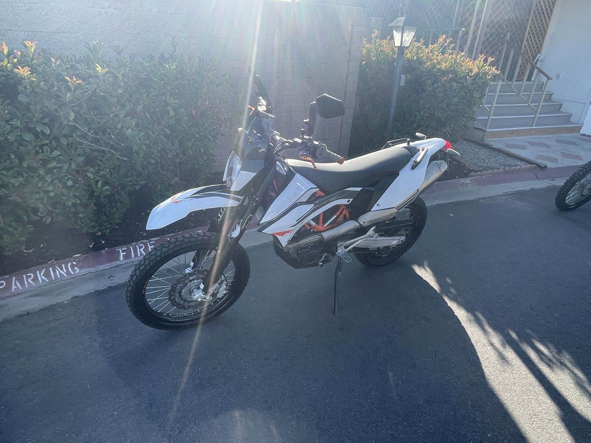 2015 KTM 690 r dual sport