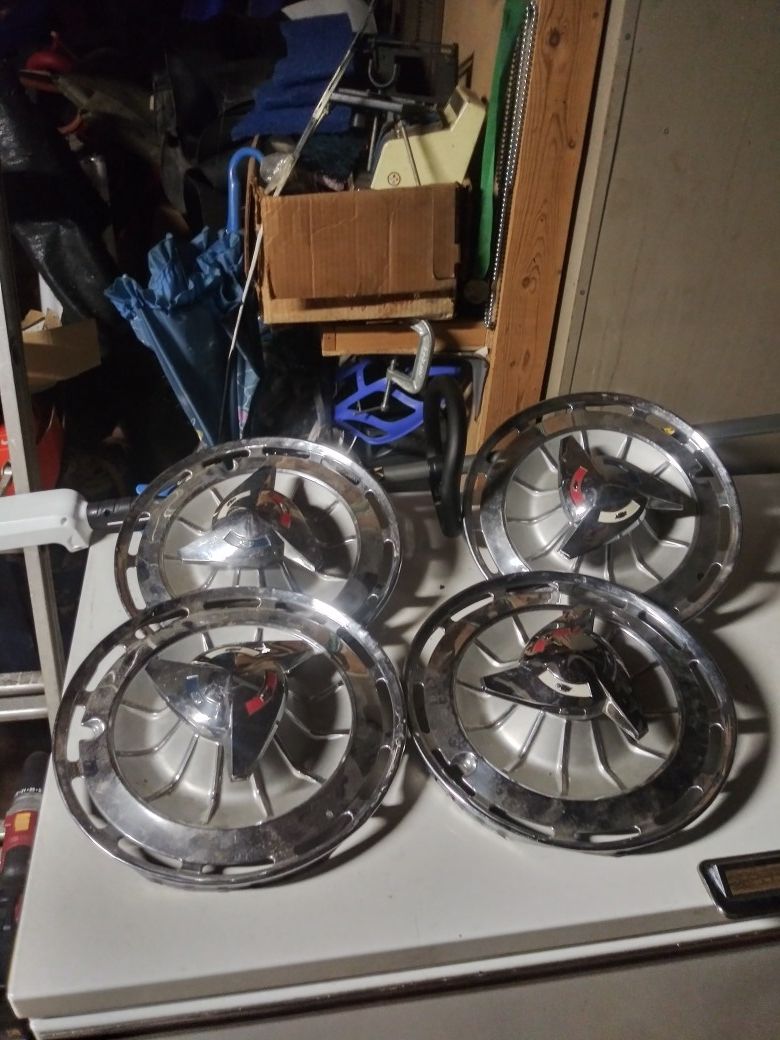 Classic wheel covers