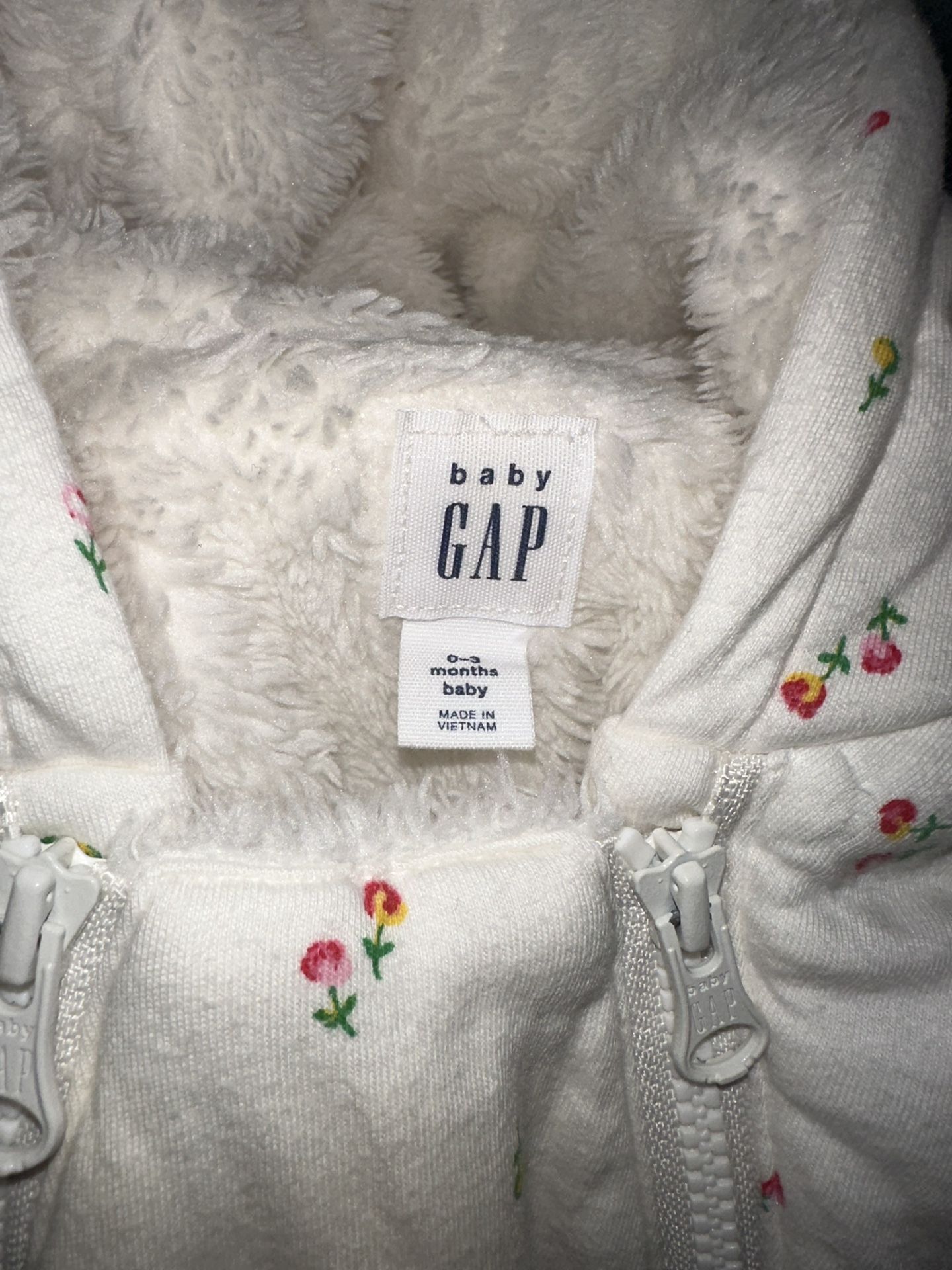Baby Gap 0-3 months Girl Bear One-Piece