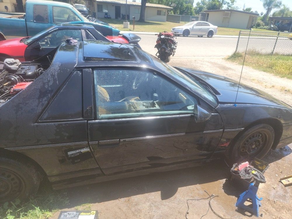 1987 Pontiac Fiero