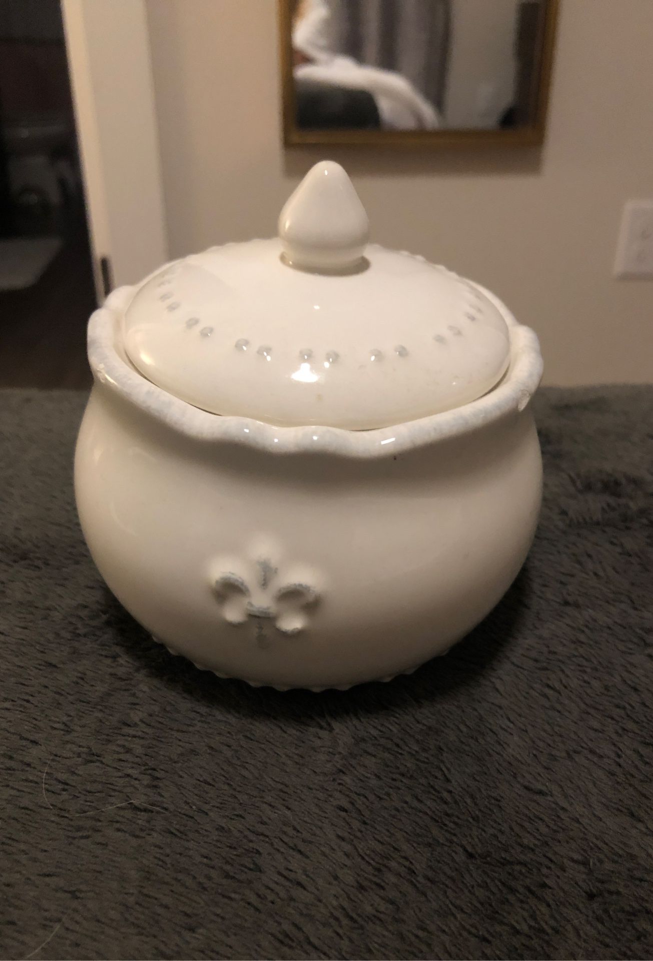 Simply shabby Chic bathroom jar