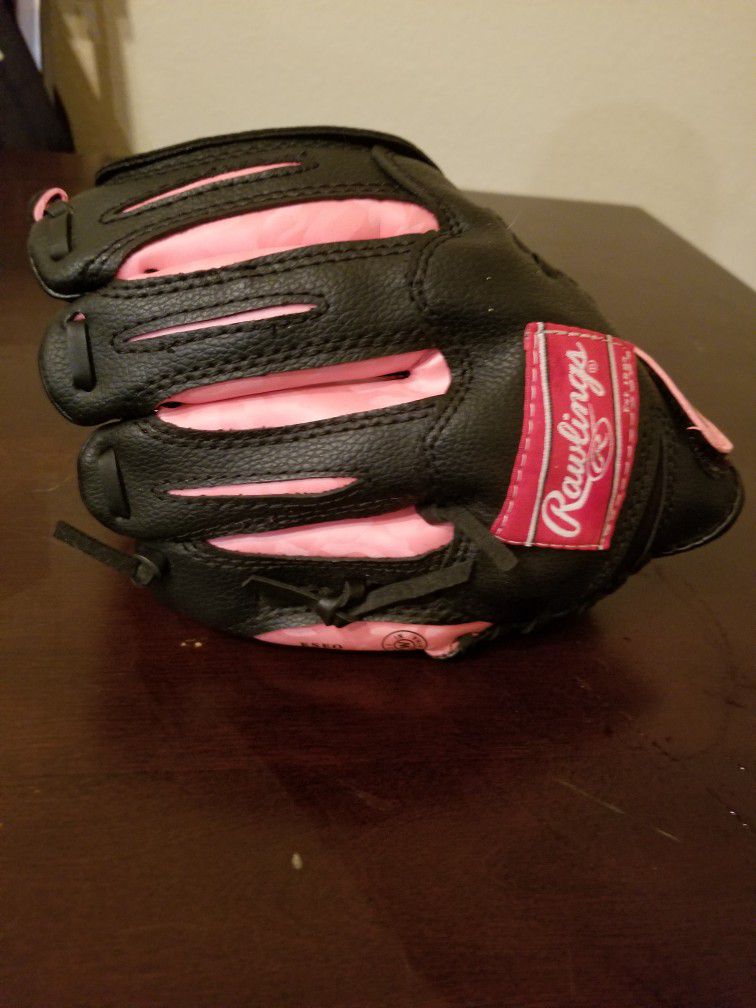 Rawlings "Girls Rule" Lightning Series Baseball Glove  9.5"/ LS95P  