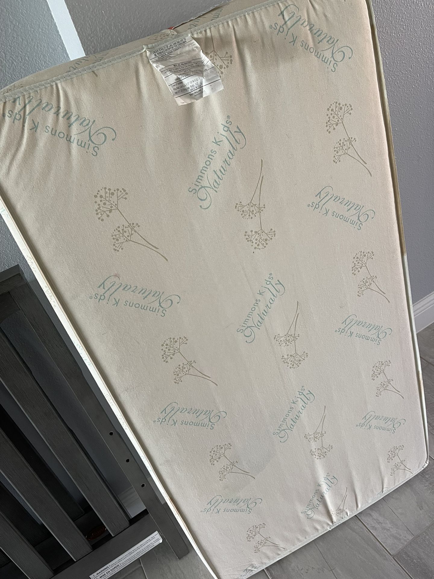 Baby Crib With Mattress