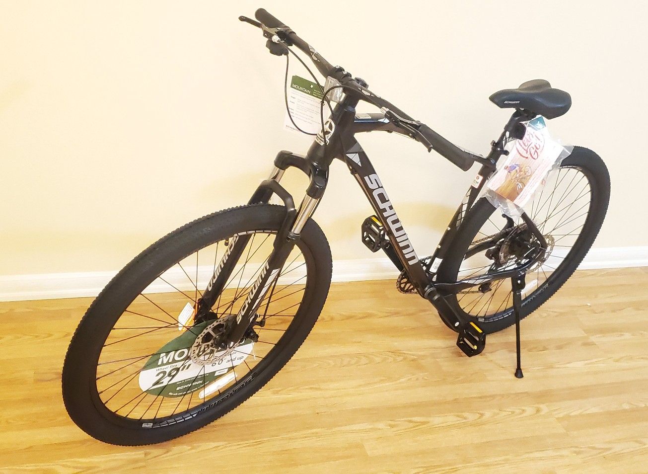 29 inch schwinn taff mountain bike